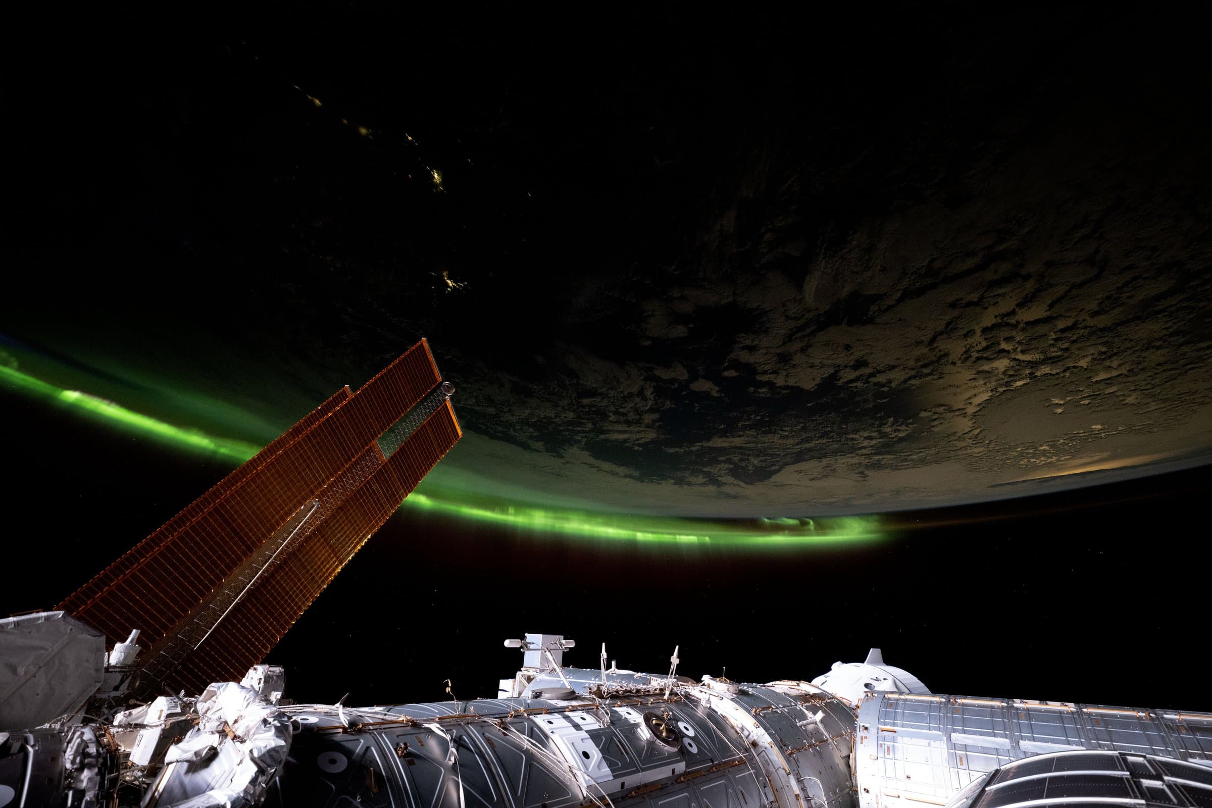 Earth's horizon from the International Space Station